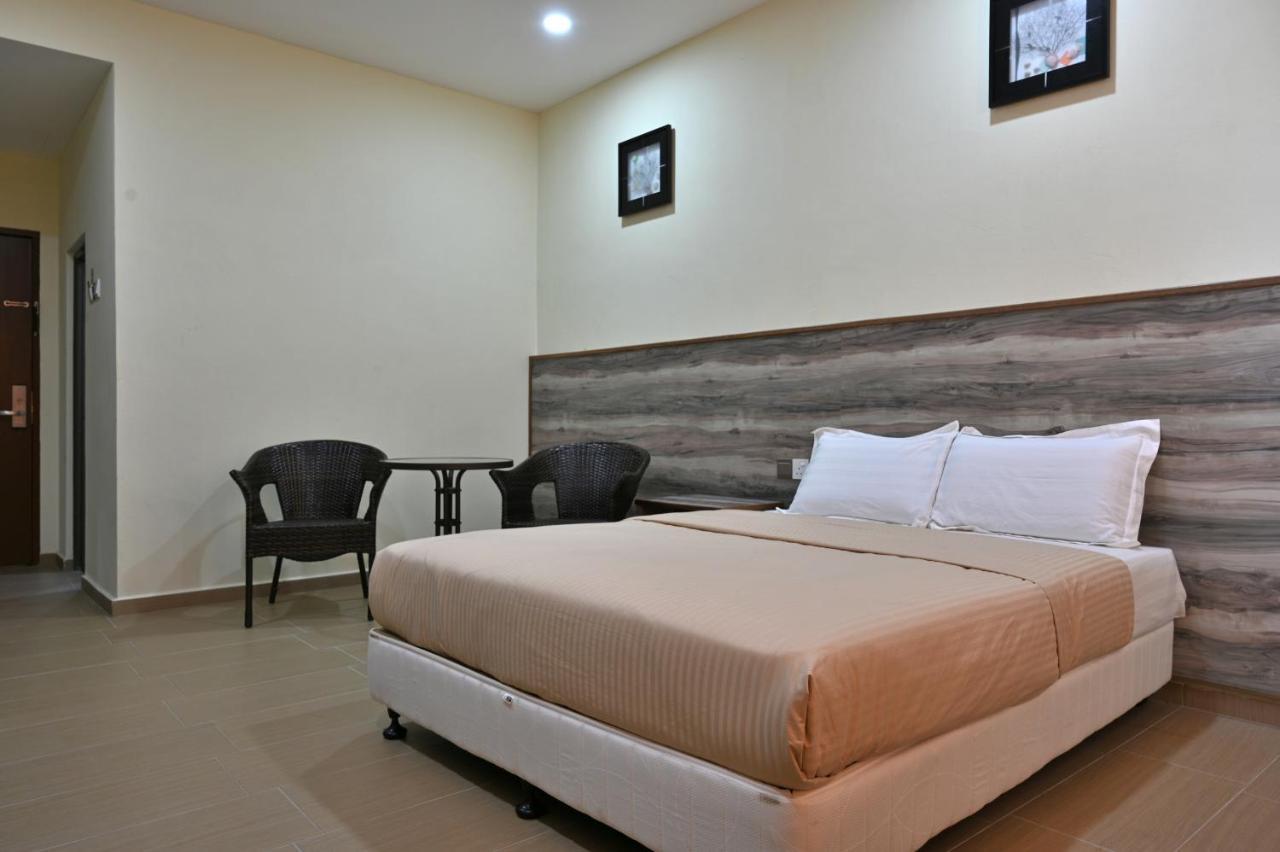 Cenang View Hotel Pantai Cenang  Exterior photo