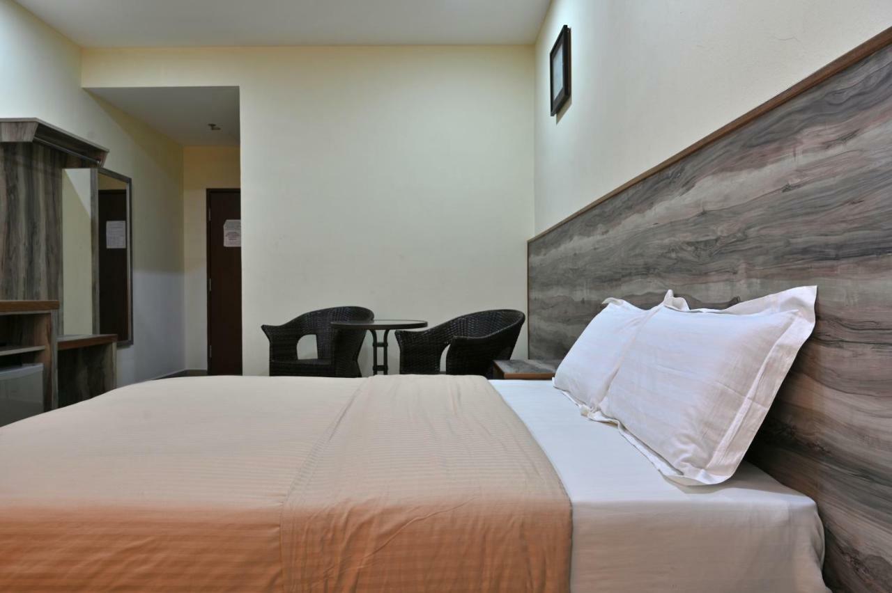 Cenang View Hotel Pantai Cenang  Exterior photo