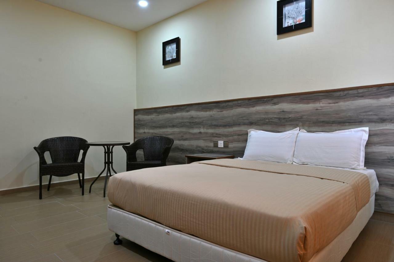 Cenang View Hotel Pantai Cenang  Exterior photo
